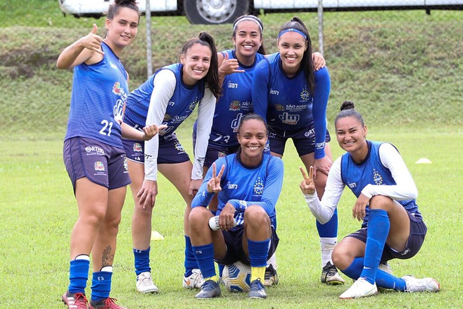 Quero Jogar na mídia - Futebol Feminino em São José dos Campos