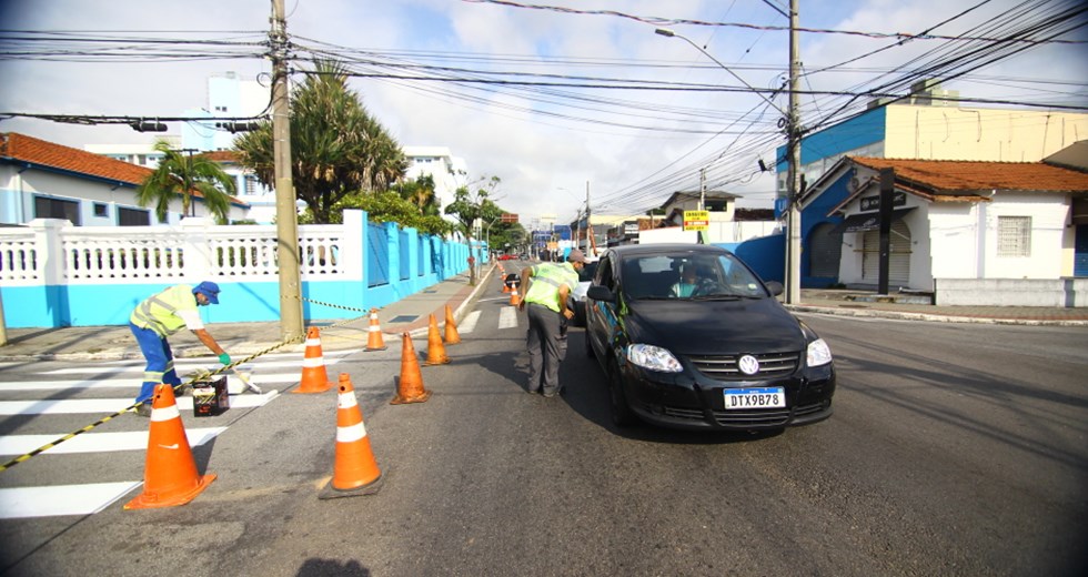 A rua Antonio Saes entre a maternidade Santa Casa e o Hemocentro vai virar mão única. Foto: Claudio Vieira/PMSJC 16-04-2021