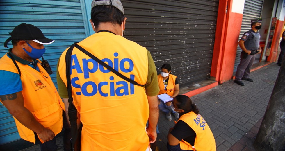Atividade delegada e abordagem do Apoio Social no Jardim Paulista. Foto: Claudio Vieira/PMSJC 16-04-2021