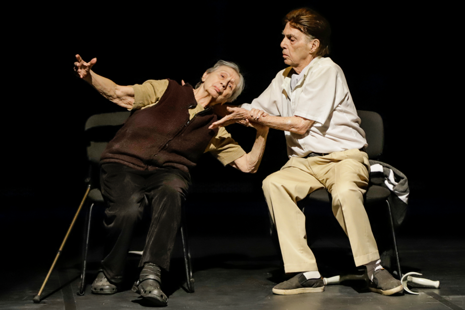 Foto: Divulgação corpos-velhos.png