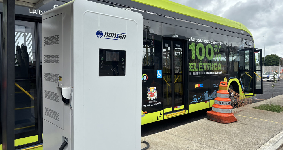 Release 1º mês dos ônibus elétricos 