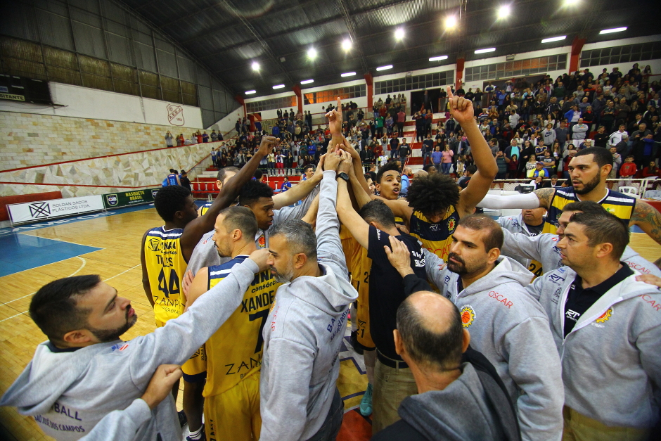 cv__2095-claudio_vieira.jpg