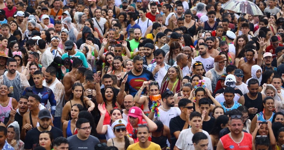 Via Oeste será interditada para Carnaval de rua - Prefeitura de São José  dos Campos