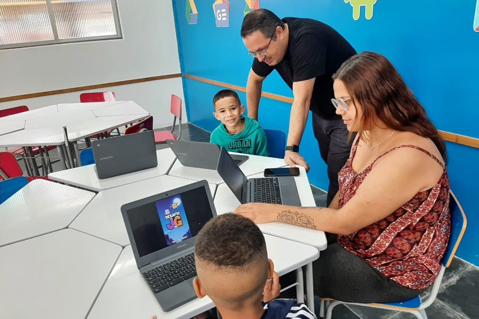 Primeiro dia de aula dos novos estudantes da Fundhas