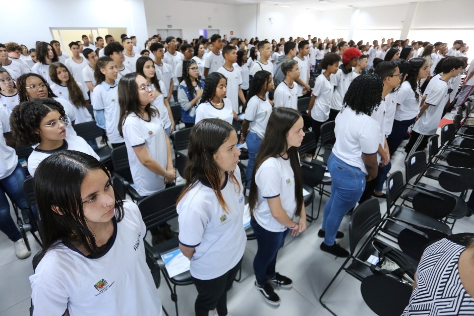 Formatura de Certificados para Formandos da Divisão de Inovação da Fundhas