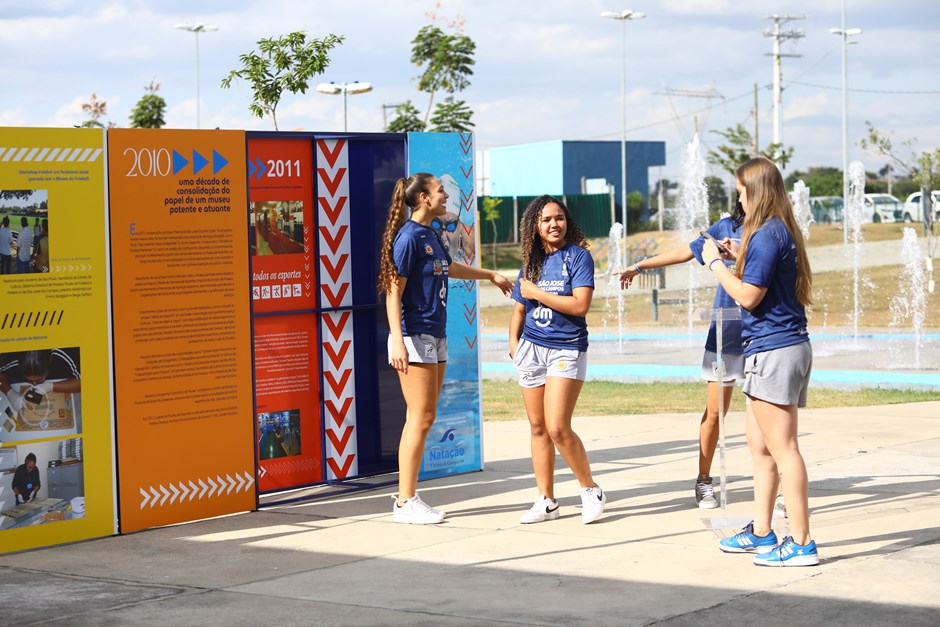 O Parque Ribeirão Vermelho, localizado no bairro Urbanova, recebeu atletas e educadores físicos de diferentes modalidades do município que prestigiaram a abertura da mostra dos 25 anos do Museu de Esportes.