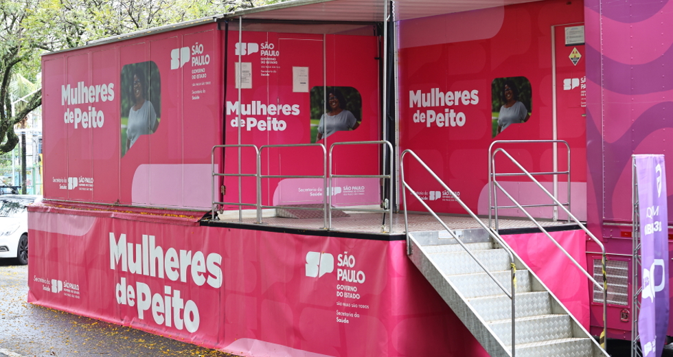 Carreta da Mamografia e Empreendedorismo - SP POR TODAS. Foto: Claudio Vieira/PMSJC 29-10-2025