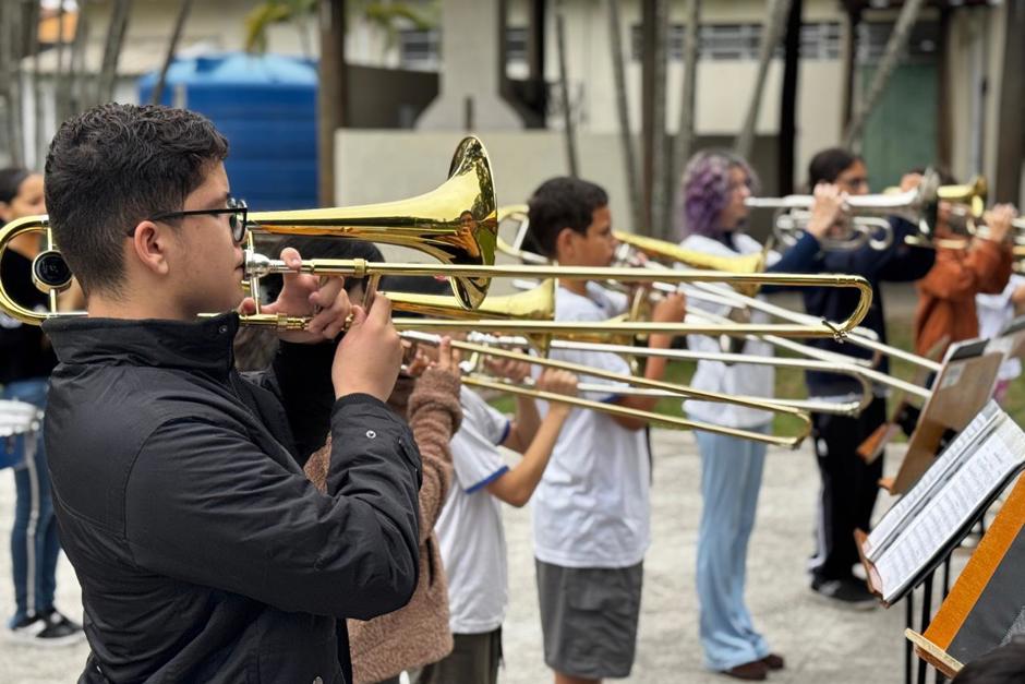 Banda da Fundhas ensaia para fazer bonito na avenida