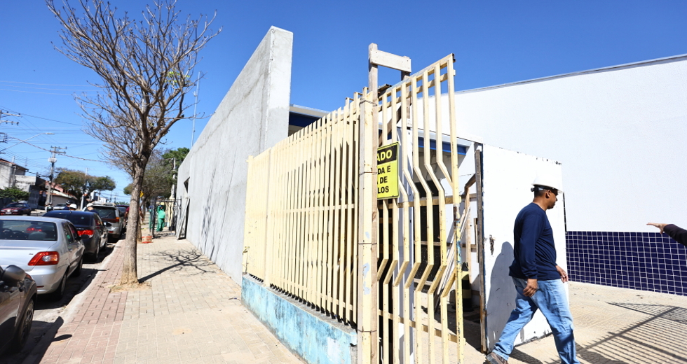 Retomada Obras da Educação na EMEFI Luzia Levina Aparecida Borges no bairro Jardim Cruzeiro do Sul. Foto: Claudio Vieira/PMSJC 10-09-2025 