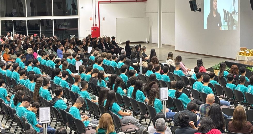 Rede municipal celebra talentos da matemática na premiação da 20ª OBMEP