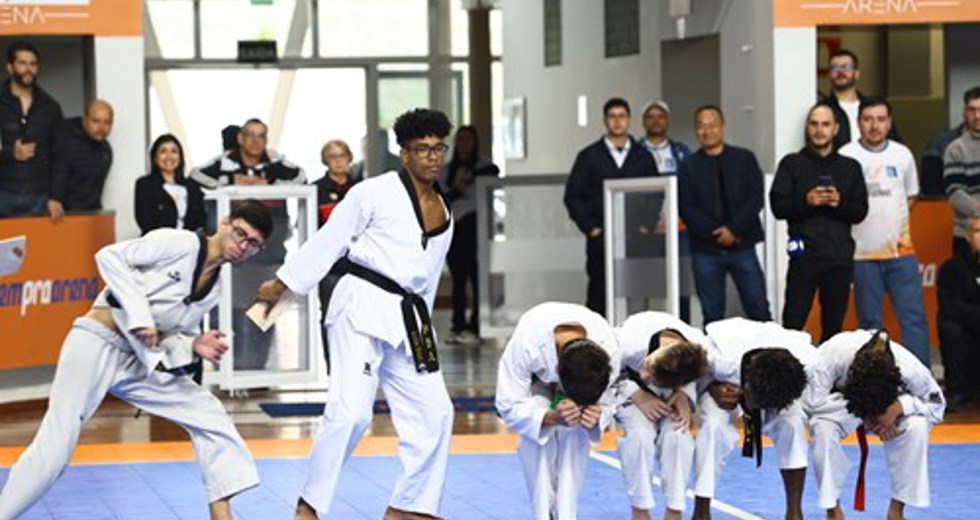 Abertura Jogos Regionais 2025 na Farma Conde Arena