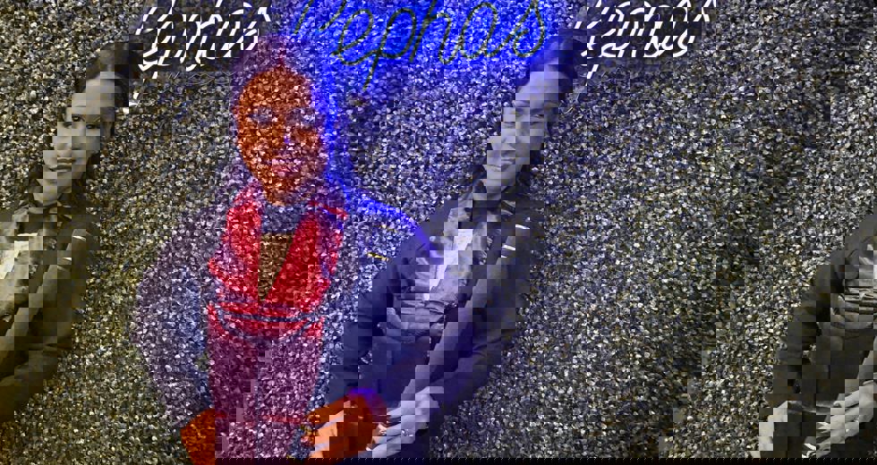 A solenidade reuniu familiares, professores e convidados no Teatro Municipal