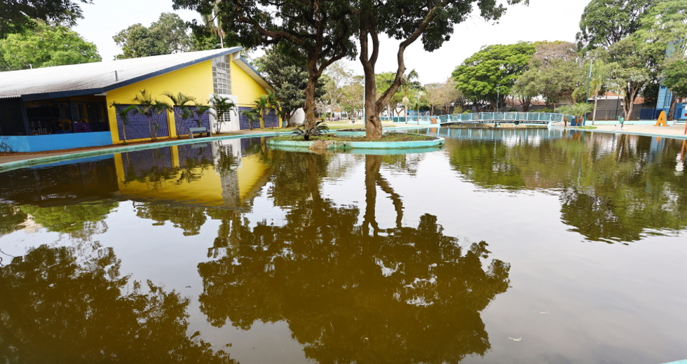 Sarau no Parque Santos Dumont. Foto: Claudio Vieira/PMSJC 02-10-2025