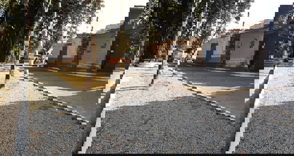 Prefeitura instala mais um playgroud na cidade
