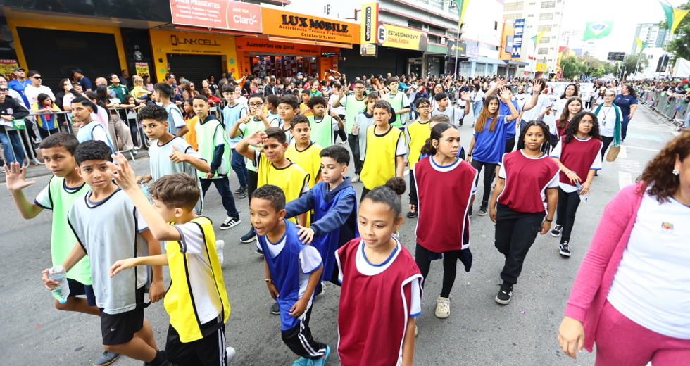 7 de Setembro Dia da Independência - Desfile cívico-militar na Rua 15 de Novembro. Foto: Claudio Vieira/PMSJC 07-09-2025 