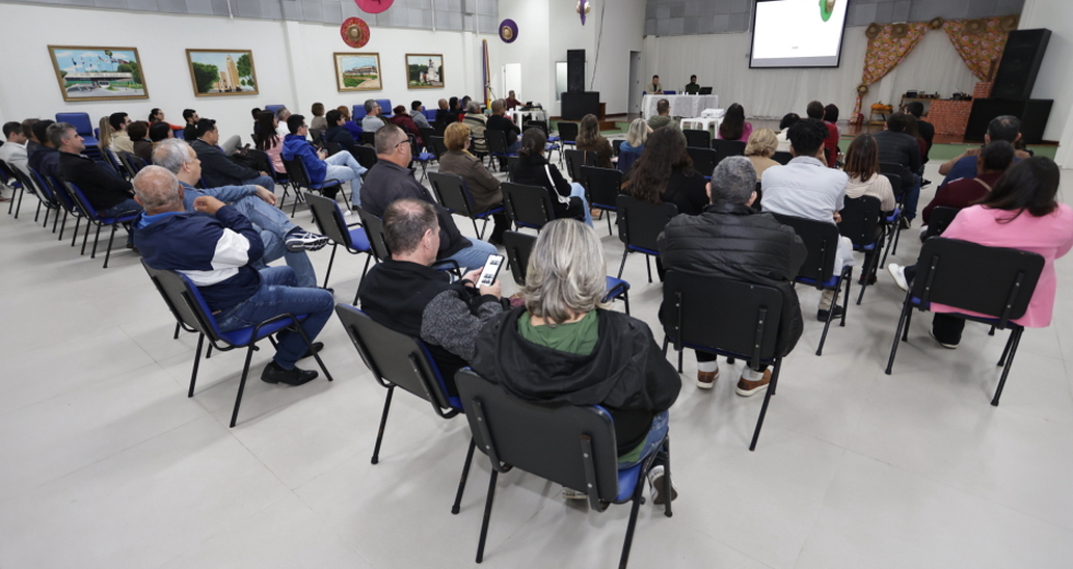 Audiência Pública do PPA 2026-2029 (Plano Plurianual) e da LOA 2026 (Lei Orçamentária Anual) na Casa do Idoso Centro. Foto: Claudio Vieira/PMSJC 17-06-2025  
