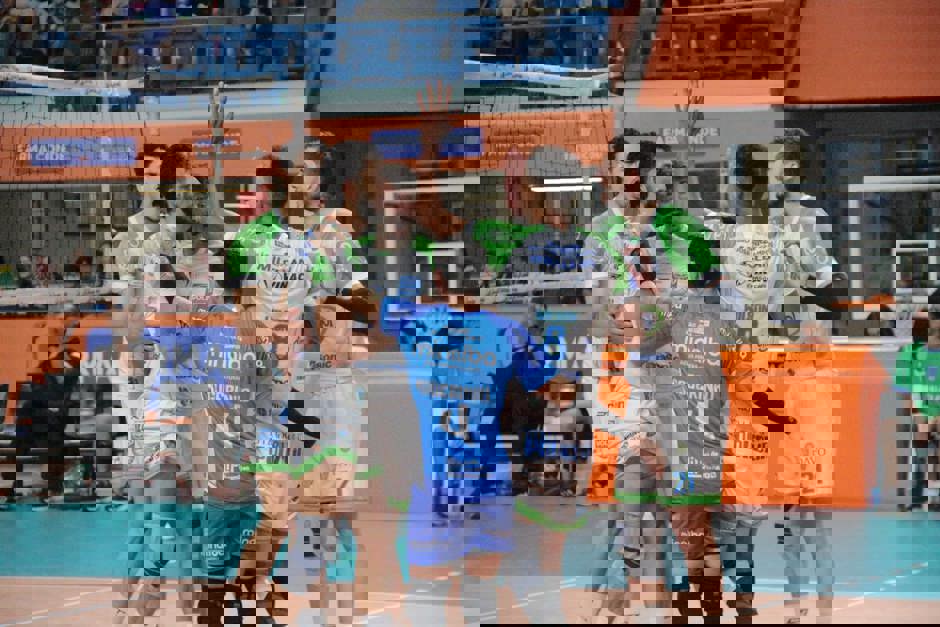 d16c117c-9a73-4f1d-bc3b-33c70f537550.jpg