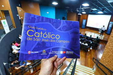 Lançamento do Guia Católico de SP e dos Roteiros Religiosos do City Tour no Auditório Museu Municipal. Foto: Claudio Vieira/PMSJC 01-10-2025
