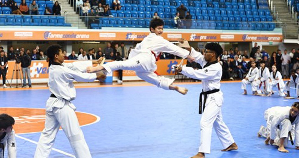 Abertura Jogos Regionais 2025 na Farma Conde Arena