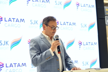 Chegada do avião da Latam Cargo - Nova rota cargueira SJK-Bruxelas. Foto: Claudio Vieira/PMSJC 02-10-2025