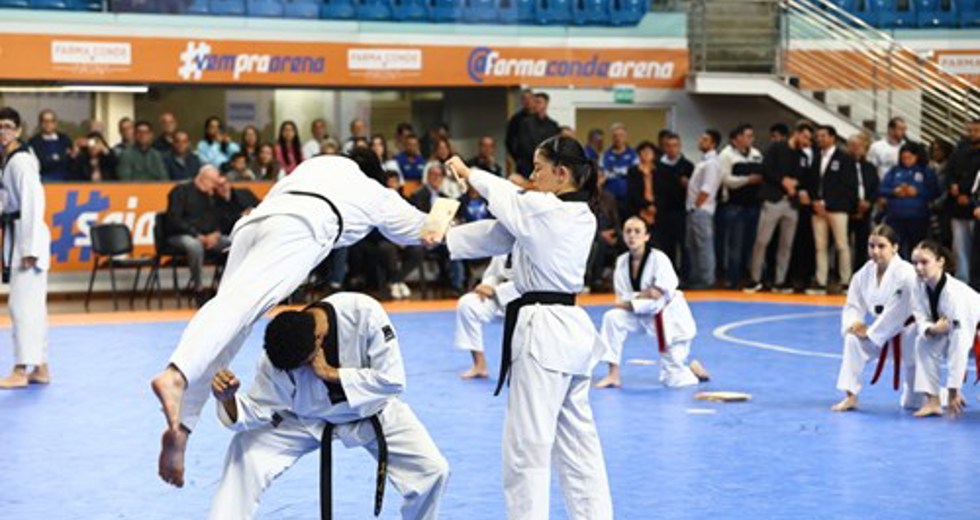 Abertura Jogos Regionais 2025 na Farma Conde Arena
