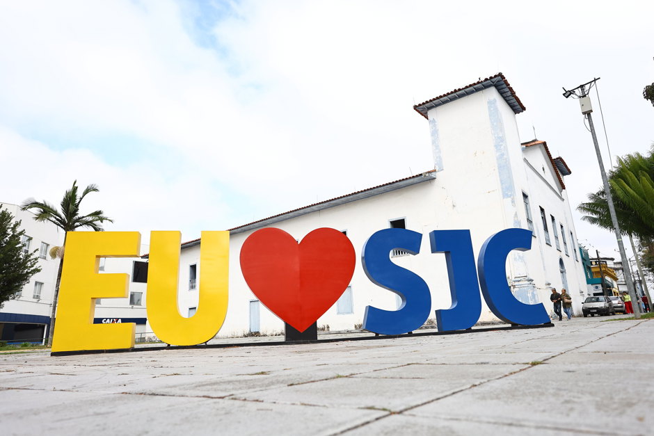 Foto: Claudio Vieira/PMSJC Igreja S. Benedito atração City Tour Católico