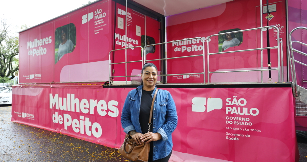Carreta da Mamografia e Empreendedorismo - SP POR TODAS. Foto: Claudio Vieira/PMSJC 29-10-2025