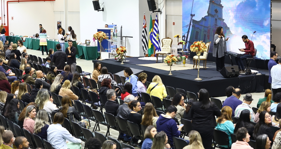 Cerimônia em comemoração ao Dia do Servidor Público. Foto: Claudio Vieira/PMSJC 22-10-2025