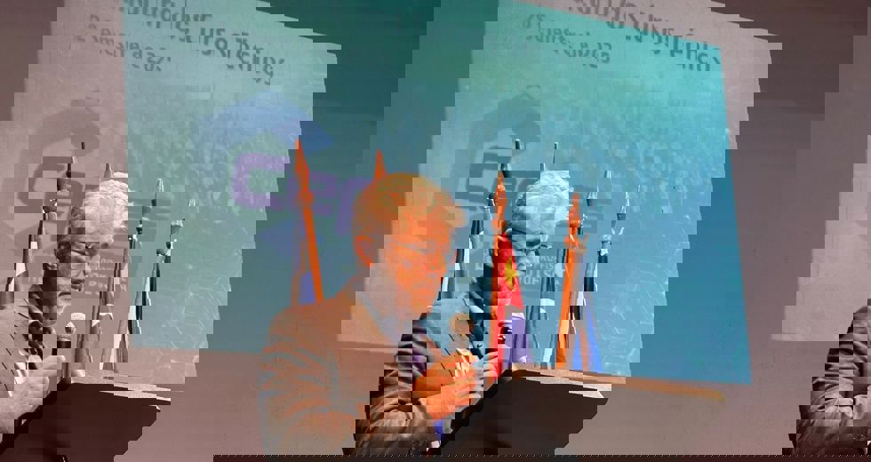 A solenidade reuniu familiares, professores e convidados no Teatro Municipal